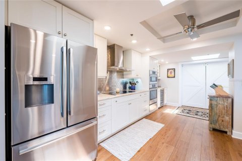 Condominio en venta en Redington Shores, Florida, 3 dormitorios, 179.95 m2 № 2196958 - foto 22