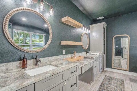 Villa ou maison à vendre à Brooksville, Floride: 5 chambres, 296.17 m2 № 2223168 - photo 21