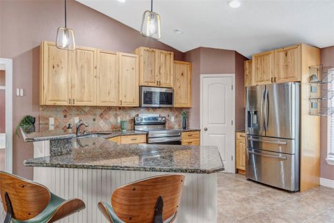 Villa ou maison à vendre à Brooksville, Floride: 5 chambres, 296.17 m2 № 2223168 - photo 12