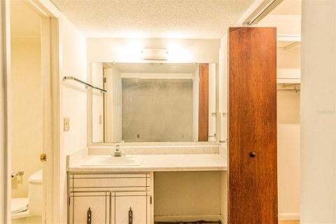 Copropriété à vendre à Gainesville, Floride: 2 chambres, 119.29 m2 № 1847931 - photo 19
