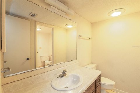 Copropriété à vendre à Gainesville, Floride: 2 chambres, 119.29 m2 № 1847931 - photo 18