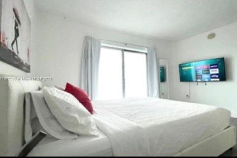 Immobilier commercial à vendre à Miami, Floride № 1966843 - photo 8