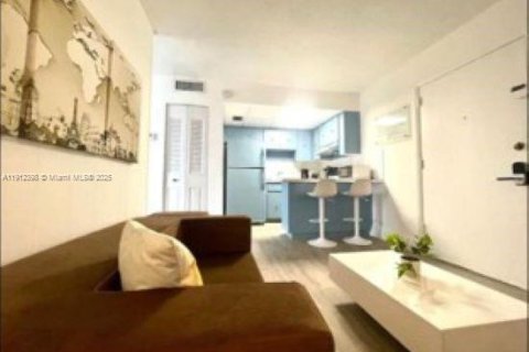 Immobilier commercial à vendre à Miami, Floride № 1966843 - photo 7