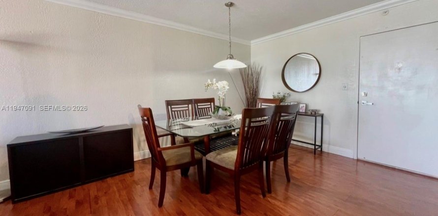 Кондоминиум с 2 спальнями в Авентура, Флорида № 2003482