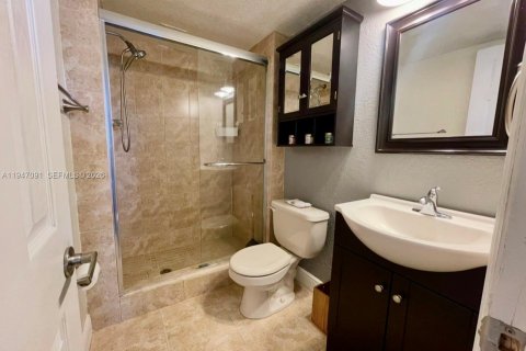 Снять в аренду кондоминиум в Авентура, Флорида 2 спальни, 113.34м2, № 2003482 - фото 9