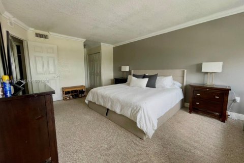 Снять в аренду кондоминиум в Авентура, Флорида 2 спальни, 113.34м2, № 2003482 - фото 7