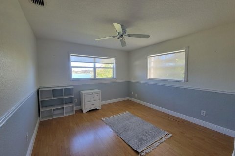 Villa ou maison à louer à Cooper City, Floride: 3 chambres, 170.29 m2 № 2276161 - photo 15