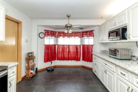 Купить виллу или дом в Спринг-Хилл, Флорида 8 комнат, 150.22м2, № 2391135 - фото 9
