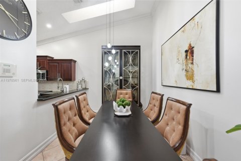 Купить виллу или дом в Тамарак, Флорида 2 спальни, 112.97м2, № 2043070 - фото 26