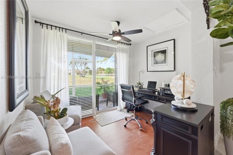 Купить виллу или дом в Тамарак, Флорида 2 спальни, 112.97м2, № 2043070 - фото 15