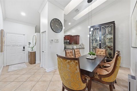 Купить виллу или дом в Тамарак, Флорида 2 спальни, 112.97м2, № 2043070 - фото 27