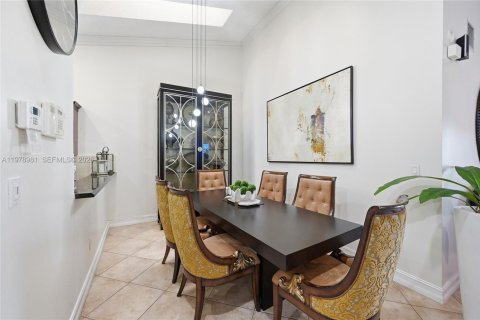 Купить виллу или дом в Тамарак, Флорида 2 спальни, 112.97м2, № 2043070 - фото 25