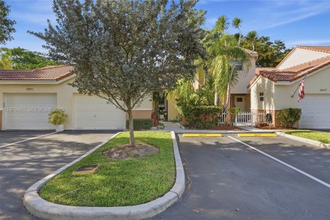 Купить виллу или дом в Тамарак, Флорида 2 спальни, 112.97м2, № 2043070 - фото 2