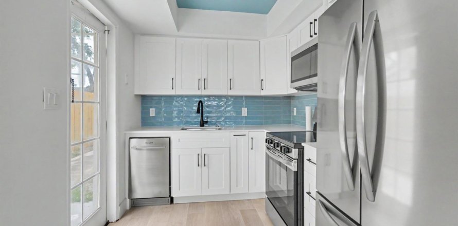 Appartement à Oakland Park, Floride 2 chambres, 81.75 m2 № 2078560