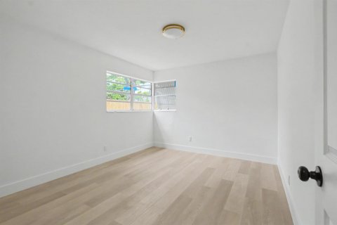 Appartement à louer à Oakland Park, Floride: 2 chambres, 81.75 m2 № 2078560 - photo 8