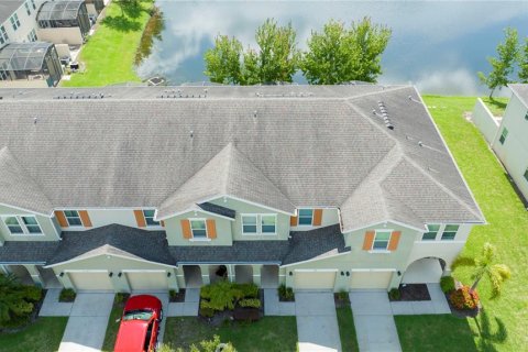 Adosado en venta en Kissimmee, Florida, 4 dormitorios, 152.08 m2 № 1688353 - foto 4