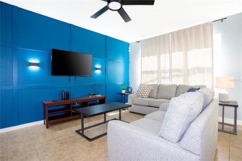 Adosado en venta en Kissimmee, Florida, 4 dormitorios, 152.08 m2 № 1688353 - foto 23
