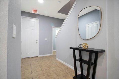 Adosado en venta en Kissimmee, Florida, 4 dormitorios, 152.08 m2 № 1688353 - foto 16
