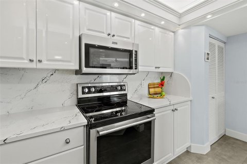 Condo in Daytona Beach Shores, Florida, 3 bedrooms  № 1626552 - photo 13
