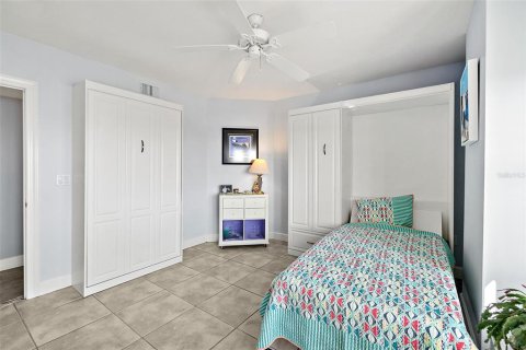 Condo in Daytona Beach Shores, Florida, 3 bedrooms  № 1626552 - photo 30