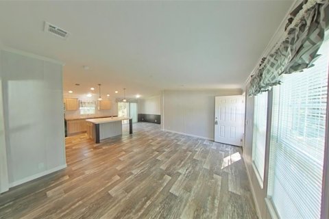 Apartment in Ocala, Florida 3 bedrooms, 128.02 sq.m. № 1910493 - photo 2