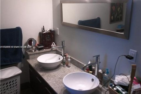 Condominio en venta en Aventura, Florida, 3 dormitorios, 128.02 m2 № 2035852 - foto 17