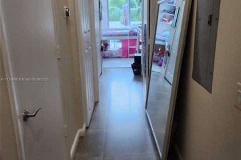Condominio en venta en Aventura, Florida, 3 dormitorios, 128.02 m2 № 2035852 - foto 25