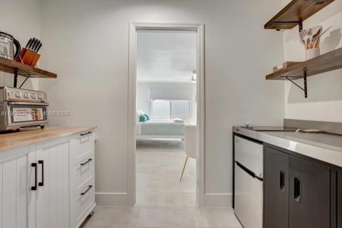Apartamento en alquiler en Fort Lauderdale, Florida, 1 dormitorio, 46.45 m2 № 2031723 - foto 13