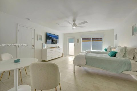 Apartamento en alquiler en Fort Lauderdale, Florida, 1 dormitorio, 46.45 m2 № 2031723 - foto 10