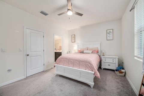 Townhouse in Newberry, Florida 3 bedrooms, 157 sq.m. № 1681748 - photo 18