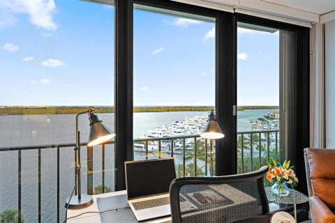 Condo in North Palm Beach, Florida, 2 bedrooms  № 2153675 - photo 25