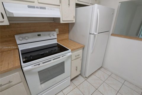 Copropriété à louer à Margate, Floride: 1 chambre, 65.03 m2 № 1825646 - photo 6