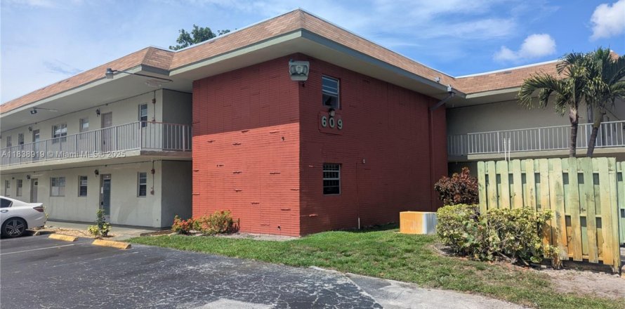 Condo à Margate, Floride, 1 chambre № 1825646