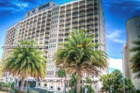Condo à Miami Beach, Floride, 1 chambre  № 2085258