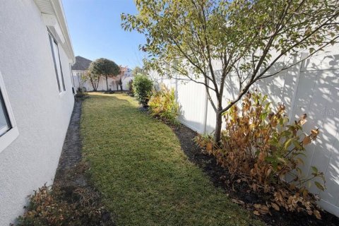 House in STOREY LAKE in Kissimmee, Florida 4 bedrooms, 201.23 sq.m. № 2092318 - photo 4