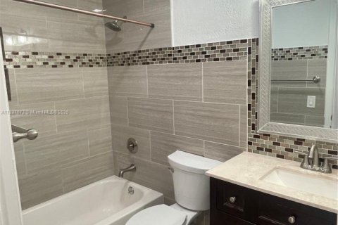 Condo in Homestead, Florida, 2 bedrooms  № 1828713 - photo 19