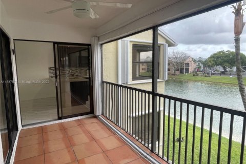 Condo in Homestead, Florida, 2 bedrooms  № 1828713 - photo 24