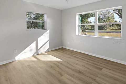 Casa en venta en Vero Beach, Florida, 3 dormitorios, 80.27 m2 № 2236793 - foto 9