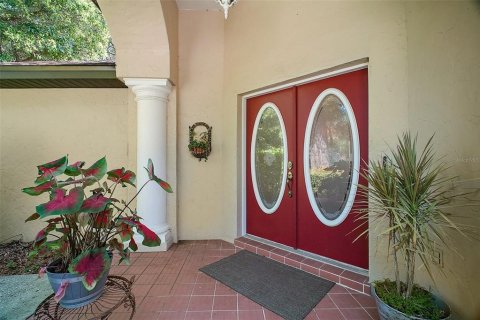 House in Eustis, Florida 5 bedrooms, 297.29 sq.m. № 1754462 - photo 2