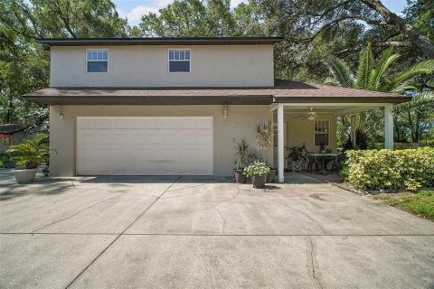 House in Eustis, Florida 5 bedrooms, 297.29 sq.m. № 1754462 - photo 27