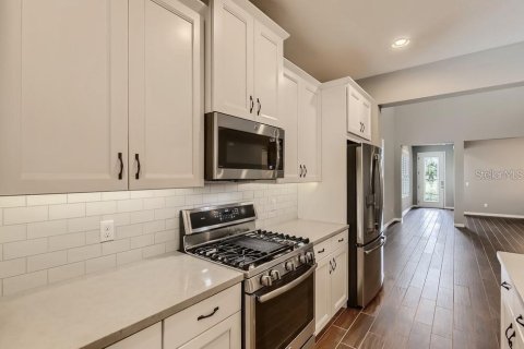House in Winter Garden, Florida 5 bedrooms, 272.58 sq.m. № 1904653 - photo 9