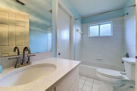 Villa ou maison à vendre à Clermont, Floride: 3 chambres, 142.33 m2 № 2424198 - photo 30