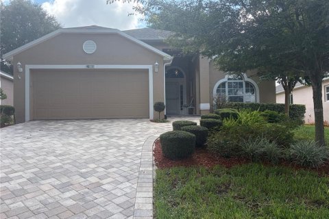 Villa ou maison à Clermont, Floride 3 chambres, 142.33 m2 № 2424198