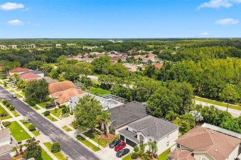 Villa ou maison à louer à Wesley Chapel, Floride: 4 chambres, 245.54 m2 № 2415253 - photo 5
