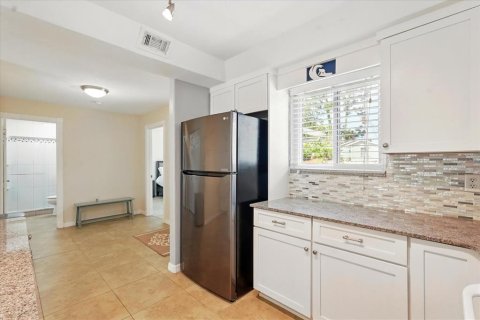 House in Flagler Beach, Florida 2 bedrooms, 118.54 sq.m. № 1681791 - photo 14
