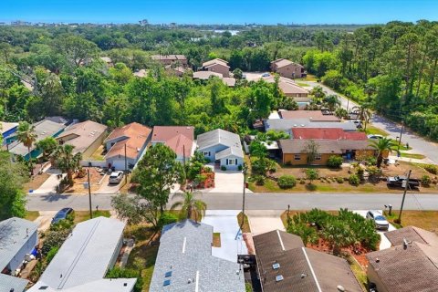 House in Flagler Beach, Florida 2 bedrooms, 118.54 sq.m. № 1681791 - photo 29