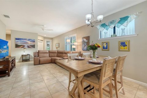 House in Bradenton, Florida 2 bedrooms, 136.57 sq.m. № 2419078 - photo 15
