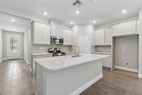 Villa ou maison à vendre à Brooksville, Floride: 4 chambres, 201.23 m2 № 2092504 - photo 7