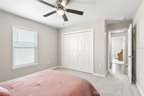 House in Summerfield, Florida 3 bedrooms, 166.67 sq.m. № 1747532 - photo 26
