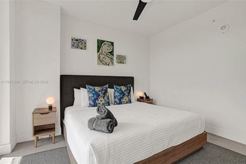 Condominio en venta en Miami, Florida, 1 dormitorio, 44.41 m2 № 2032153 - foto 2